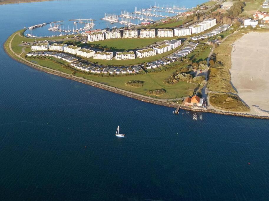 Fehmarn Burgtiefe Suedstrand Meerblick Apartment Meerzeit Exteriör bild
