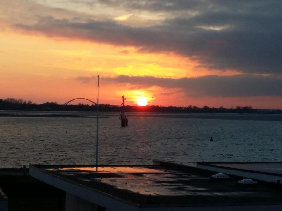 Fehmarn Burgtiefe Suedstrand Meerblick Apartment Meerzeit Exteriör bild
